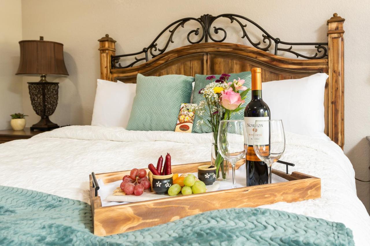 Whispering Creek Bed & Breakfast Седона Екстер'єр фото
